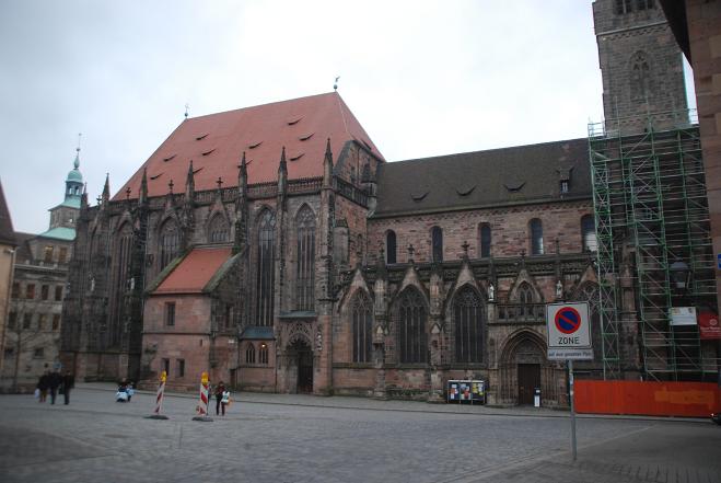 Нюрнберг церковь Святого Зебальда