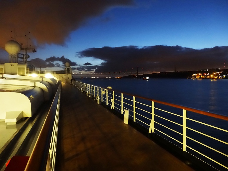 11 000 морских миль на "Роттердаме": Португалия – Келуш и Синтра ...